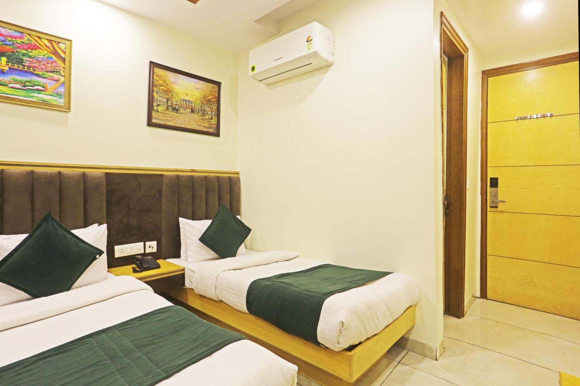 Hotel Aman Imperial Just A Minute Away From New Delhi Railway Station And Connaught Place Εξωτερικό φωτογραφία