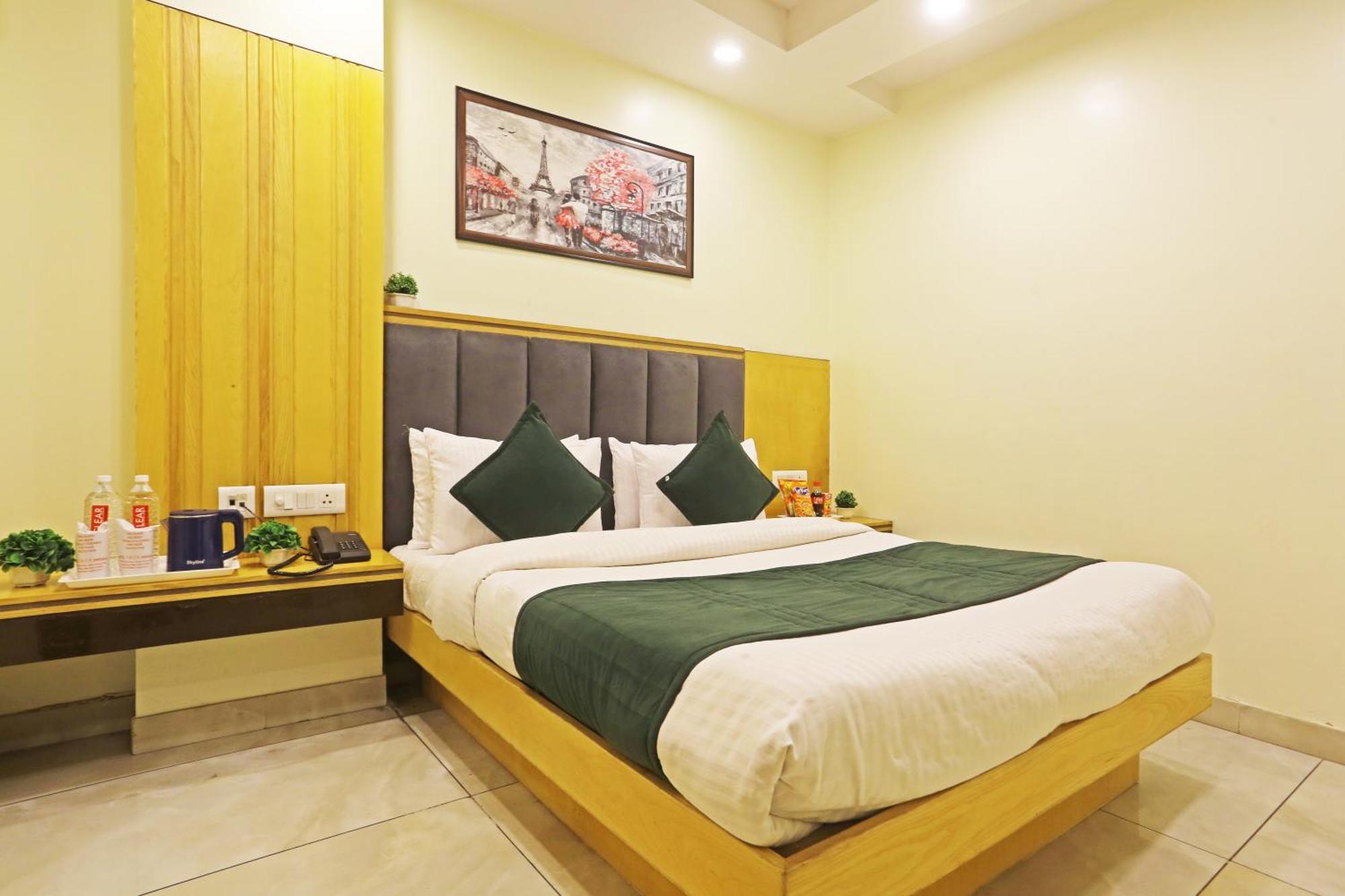 Hotel Aman Imperial Just A Minute Away From New Delhi Railway Station And Connaught Place Εξωτερικό φωτογραφία